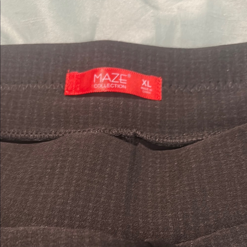 Maze Collection Black Pants